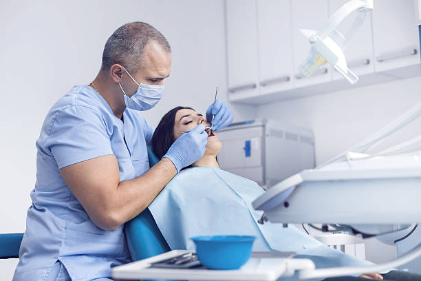 Best Root Canal Treatment  in Holbrook, NY